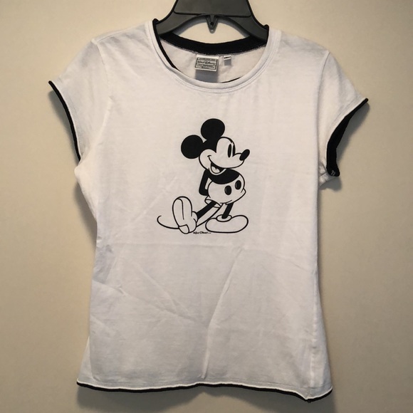 Disney Tops - Walt Disney! Mickey Mouse Tshirt collection! good condition! Pre loved! M